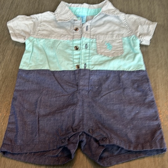 U.S Polo Assn. Baby Boy Romper - Picture 3 of 6